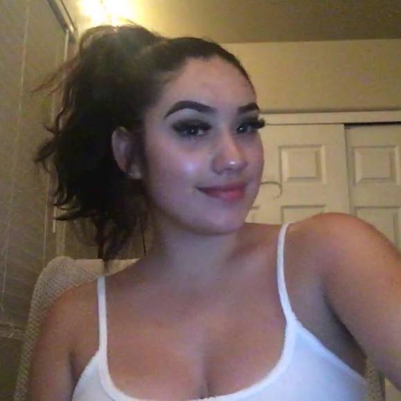 Meet your Posher, Glenda - Picture 1 of 2